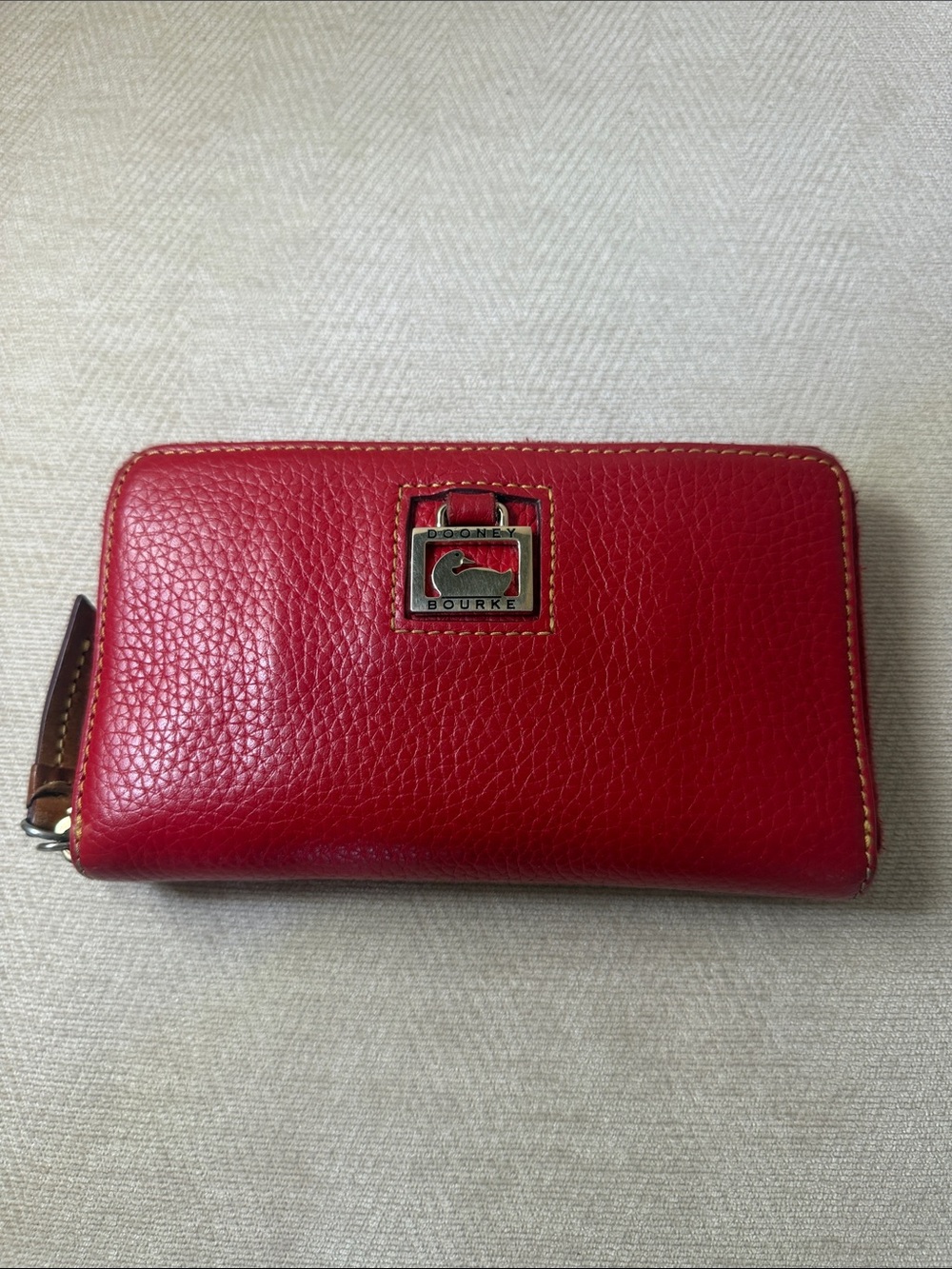 Dooney & Bourke Red Pebbled Leather Zip Wallet with Gold Plaque - Picture 11 of 11